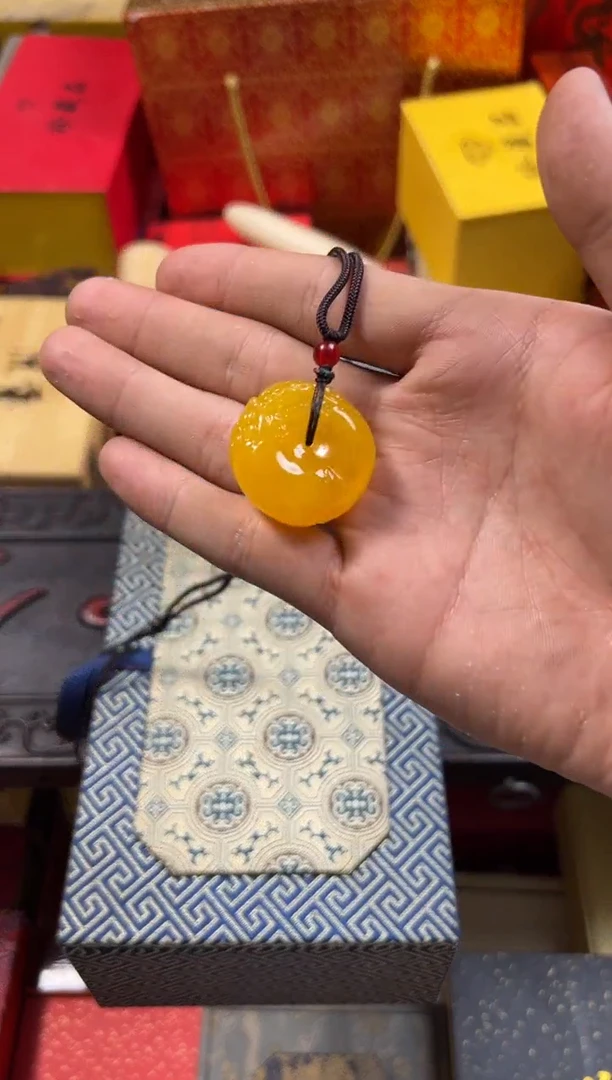 【闪购商品】蜜蜡裸石未镶嵌---------------