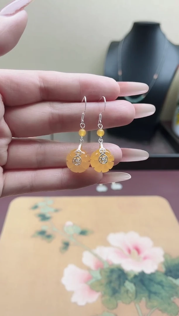 未镶嵌耳饰玛瑙/玉髓黄色南瓜