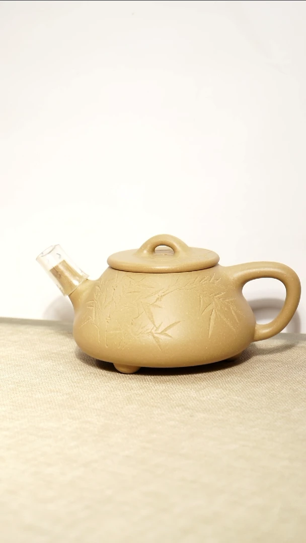 茶壶绿泥平盖刻绘160毫升瑕疵壶