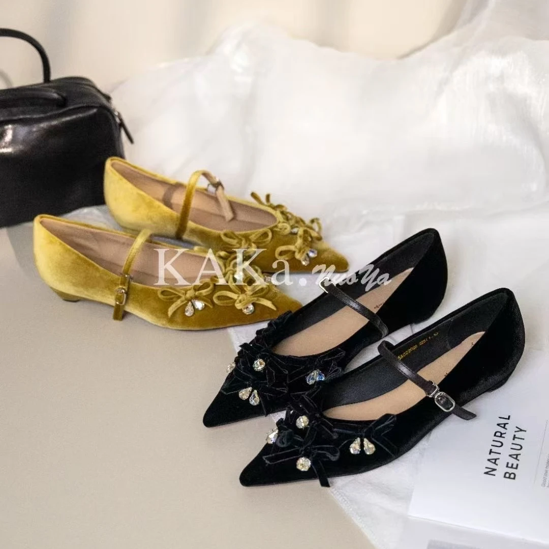 2025豆豆卡卡诺亚2028时尚百搭气质低跟高跟鞋软底浅口春季粗跟