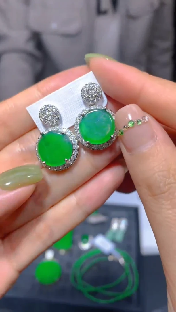 未镶嵌定制翡翠100多样性发货（发其一）