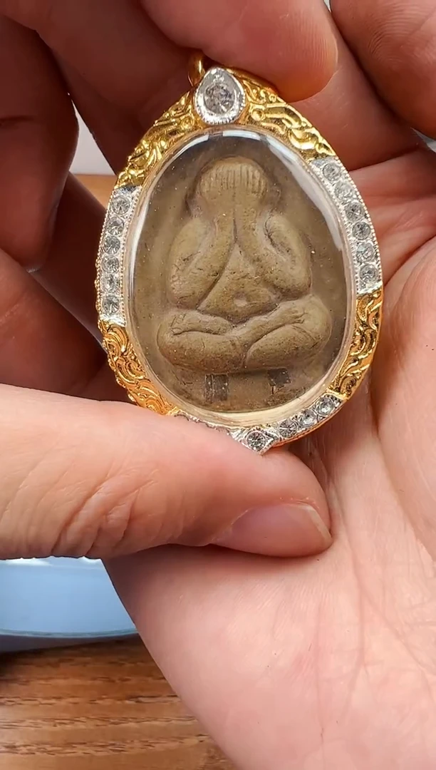 【闪购商品】树脂制品【 肖钟出品 】