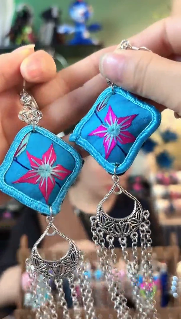 织绣彩云南阁非遗老绣575