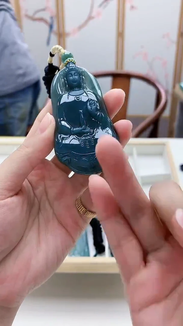 未镶嵌定制翡翠5028lr-毛货挂件200