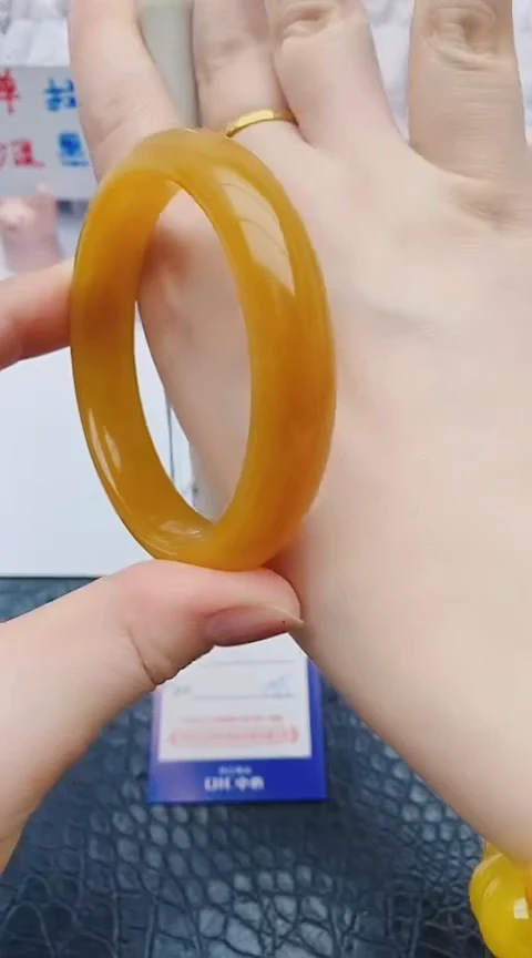 未镶嵌手镯石英质玉x178+60-61