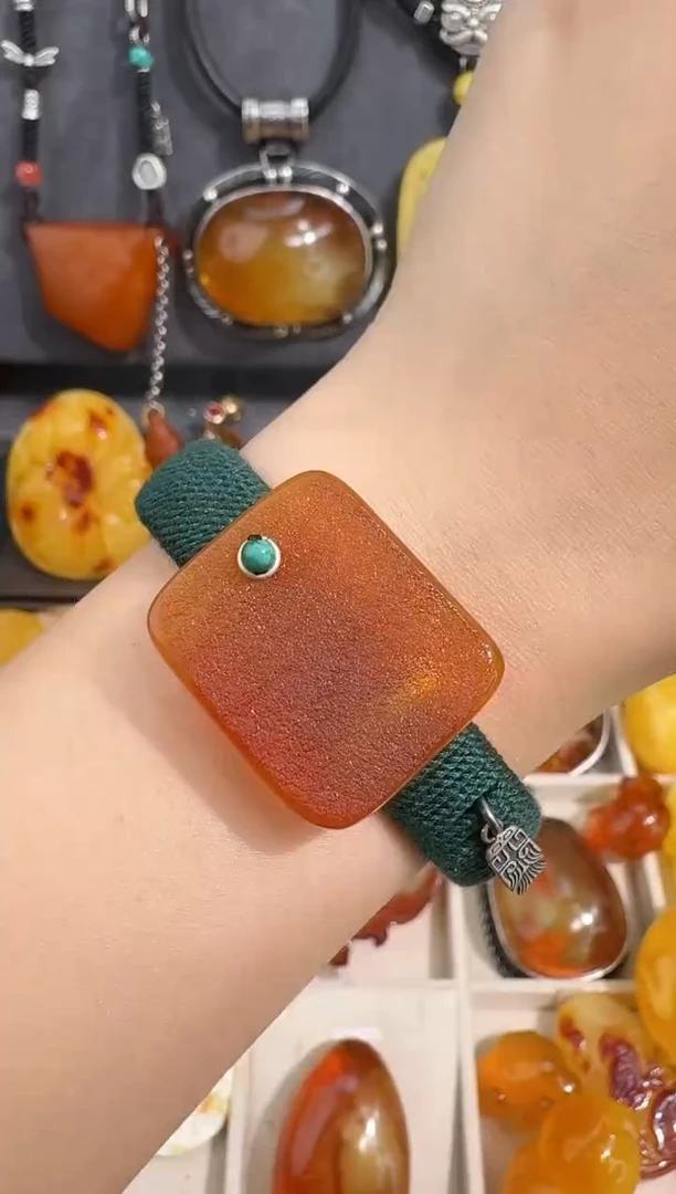 裸石琥珀未镶嵌琥珀