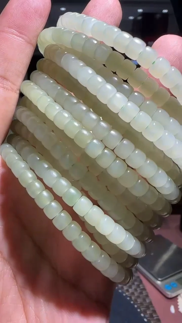 手串未镶嵌和田玉【钰801】10 gx多样性发其一