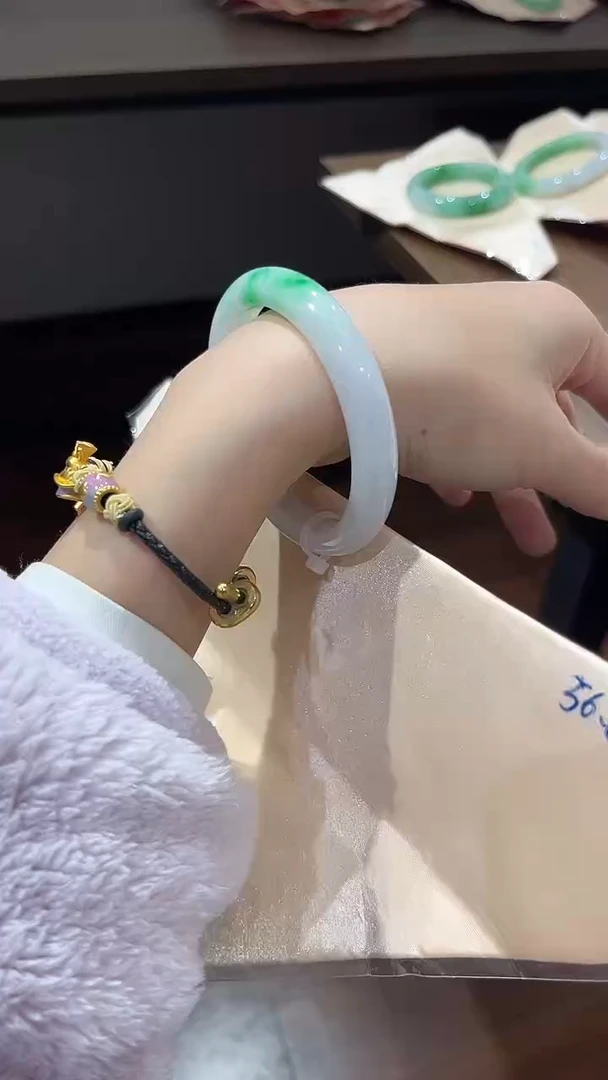 闪购为准，一物一图。
