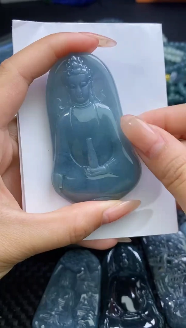 【闪购商品】翡翠颈饰未镶嵌