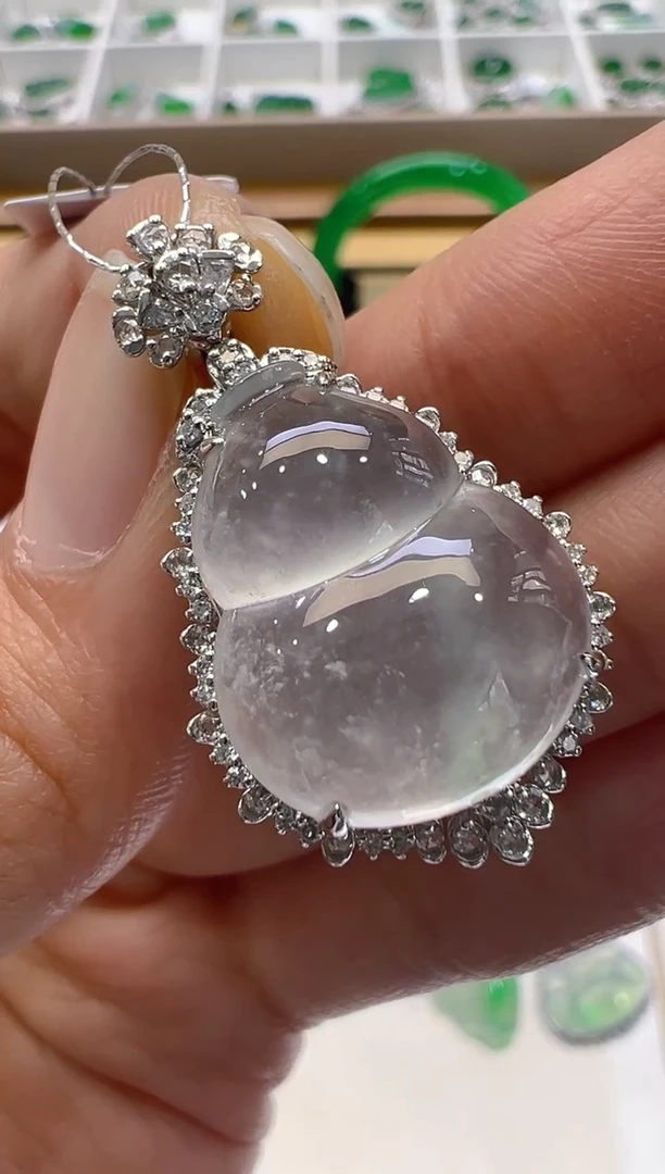 【闪购商品】翡翠吊坠(不含链)18K金镶嵌多样性团购发一件