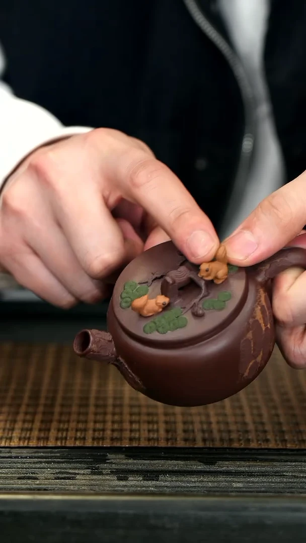 【闪购商品】紫砂茶壶60松趣汉瓦 枣红泥