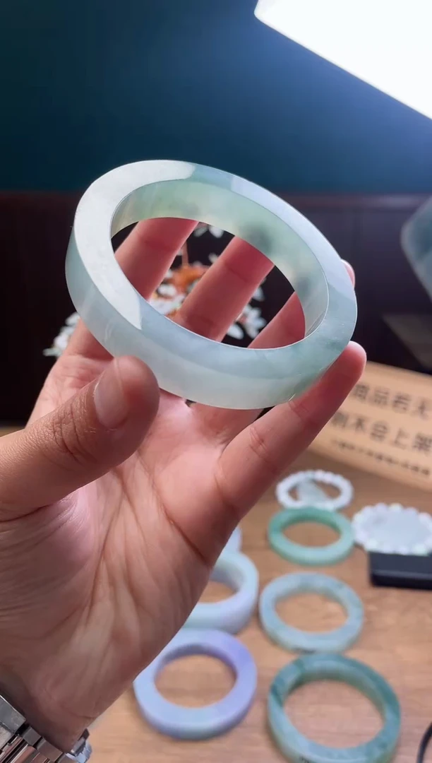 【闪购商品】定制翡翠手镯未镶嵌 定制