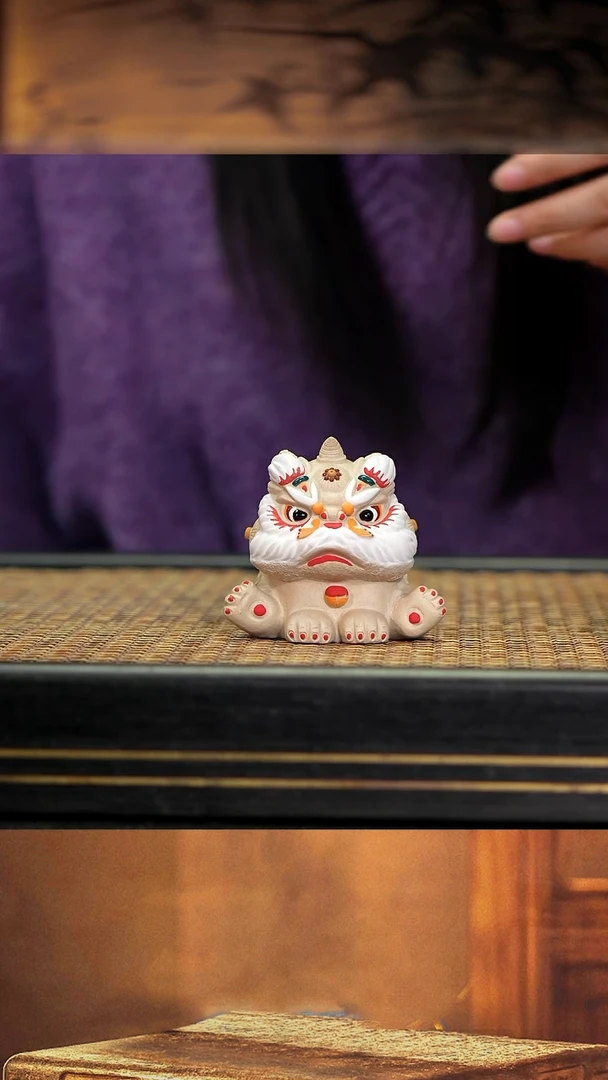 22小鱼定窑白醒狮茶宠摆件