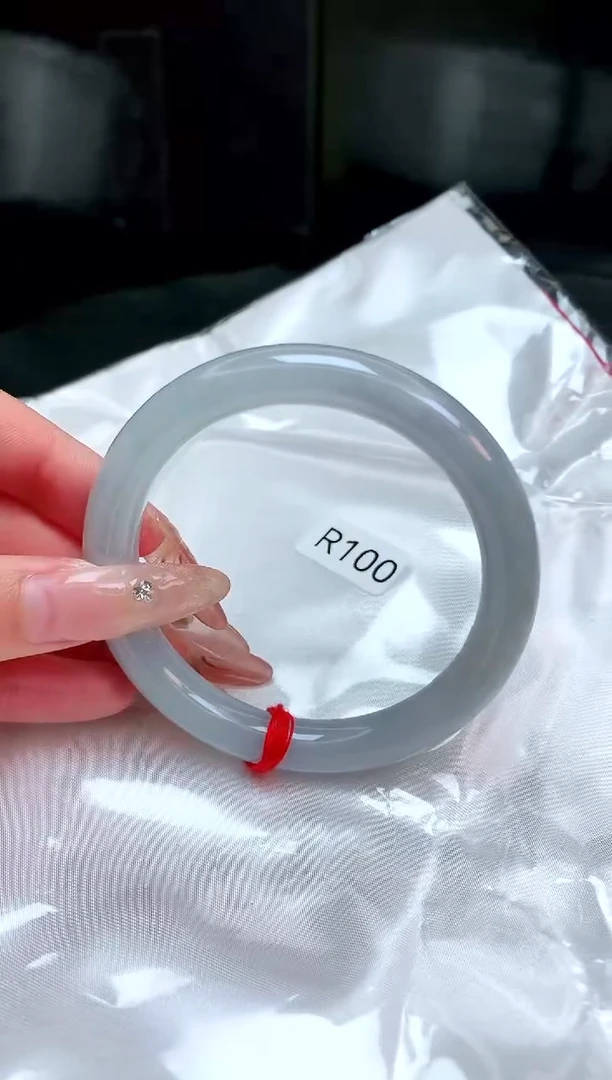 【闪购商品】翡翠手镯未镶嵌缅甸天然A货手镯