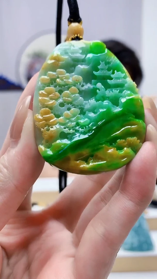 未镶嵌定制翡翠5060MM-毛货挂件132