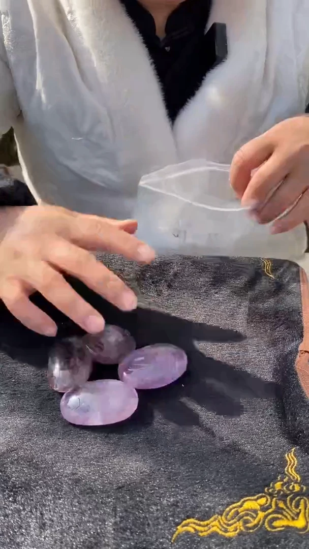 【闪购商品】紫晶手握未镶嵌紫晶手握D30多样性发其一