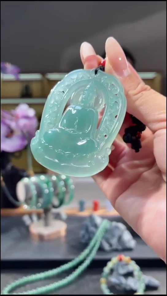吊坠(不含链)未镶嵌翡翠观音