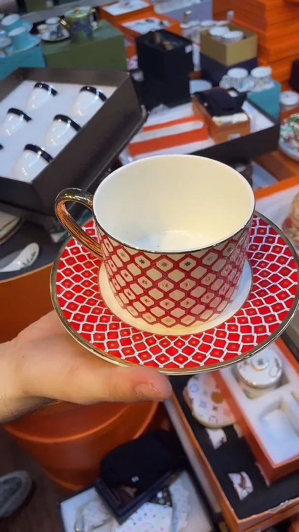 杯鸿辉家品牌瓷器，京东包邮！