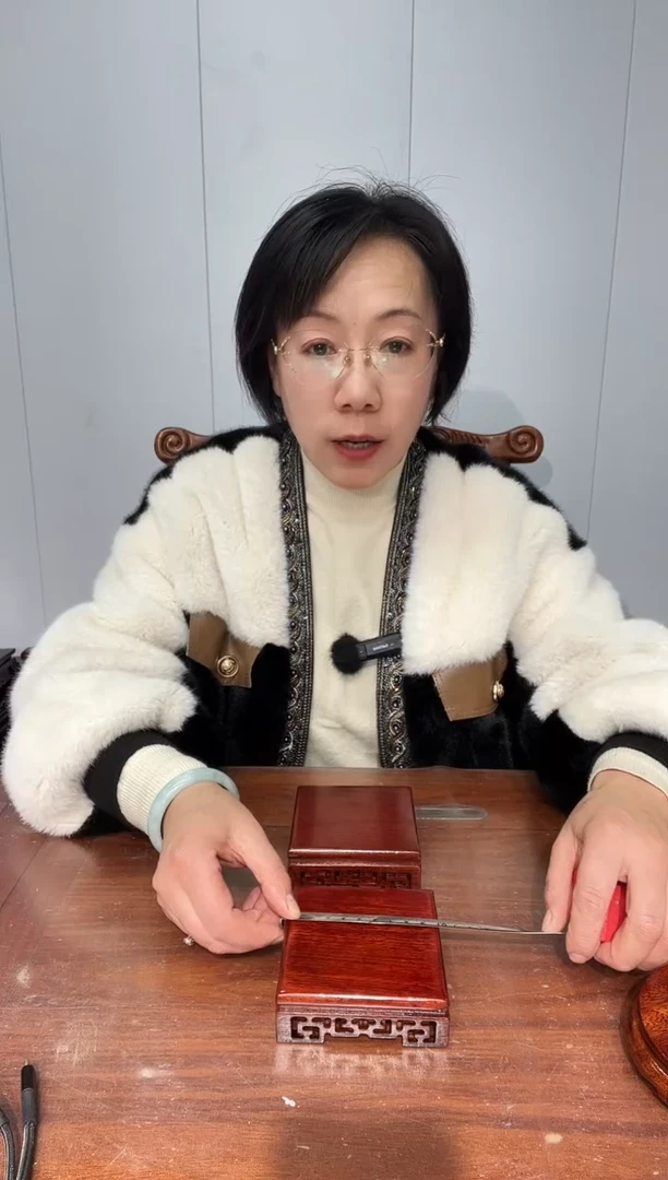 木买一送一非花细花底座红10*10*3.6