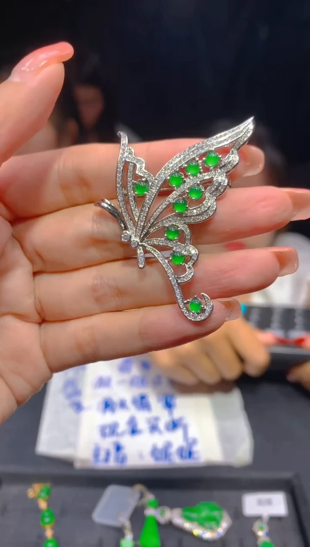 【闪购商品】定制翡翠未镶嵌136多样性发货（发其一）