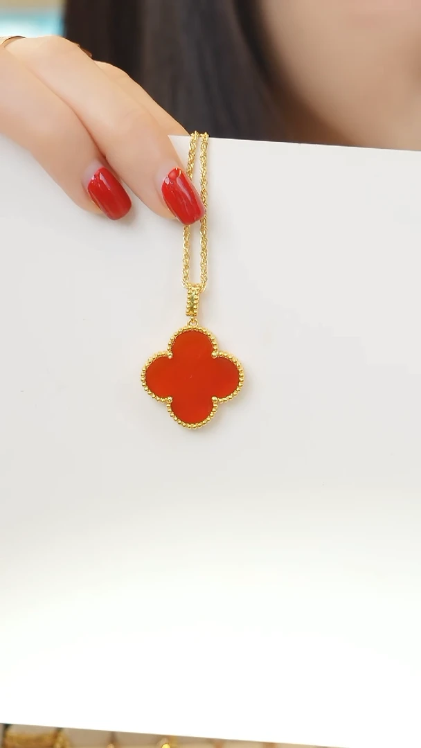 【闪购商品】玛瑙/玉髓项链18K金镶嵌项链