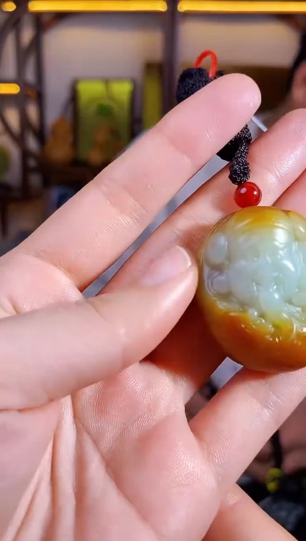 【闪购商品】和田玉颈饰未镶嵌1