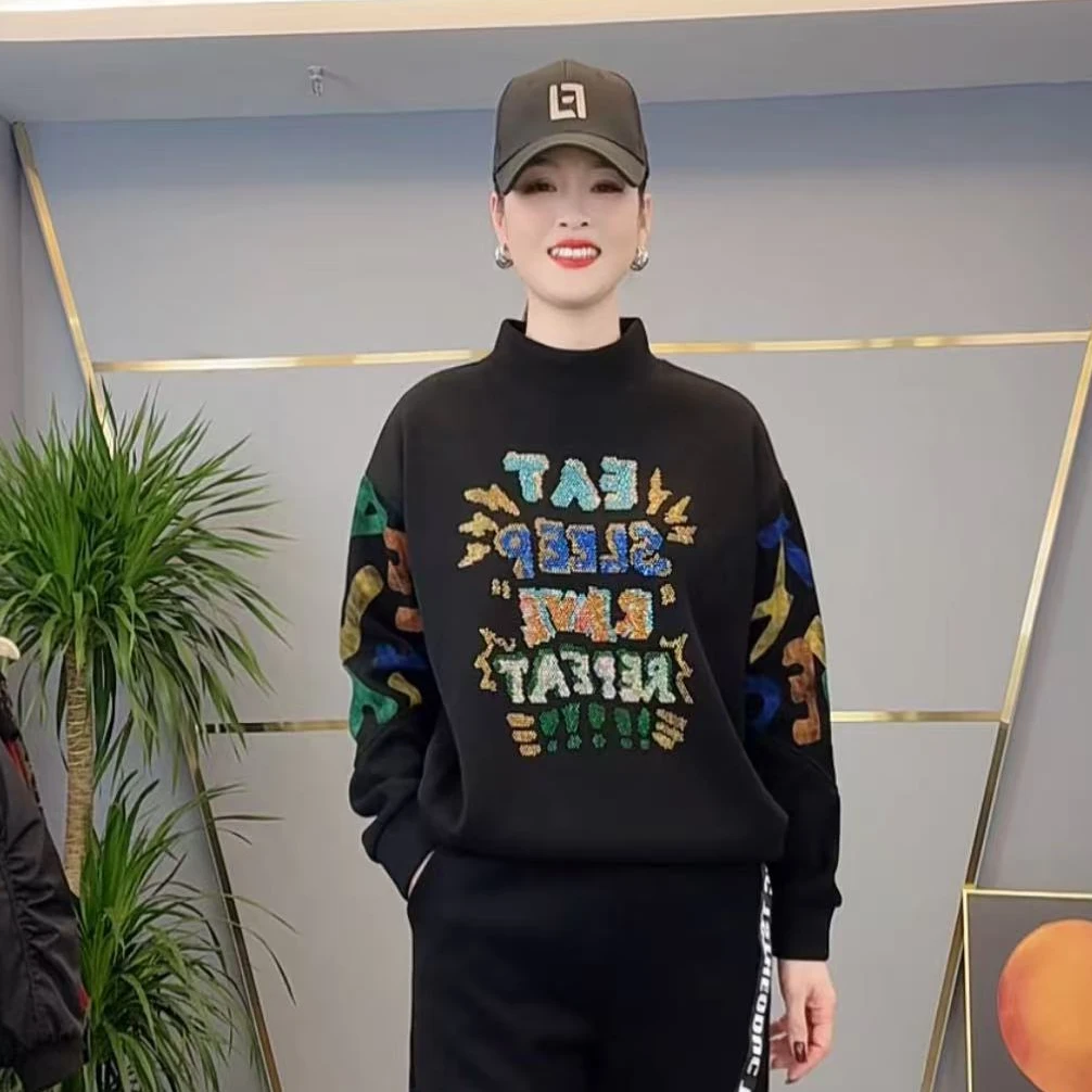 shishu/拾束冬季新款女装重工款彩色烫钻黑色百搭加绒卫衣CY6737