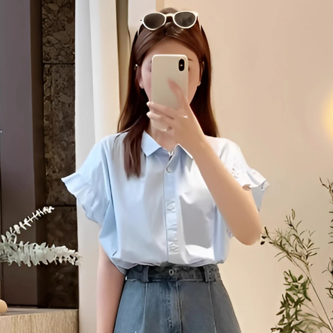 法式百搭轻奢短袖衬衫女今年漂亮流行夏季小个子盐系穿搭蓝色小衫