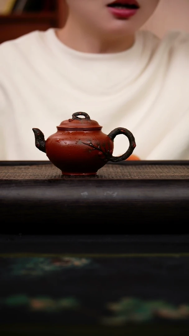 茶壶紫砂小红泥 松报春
