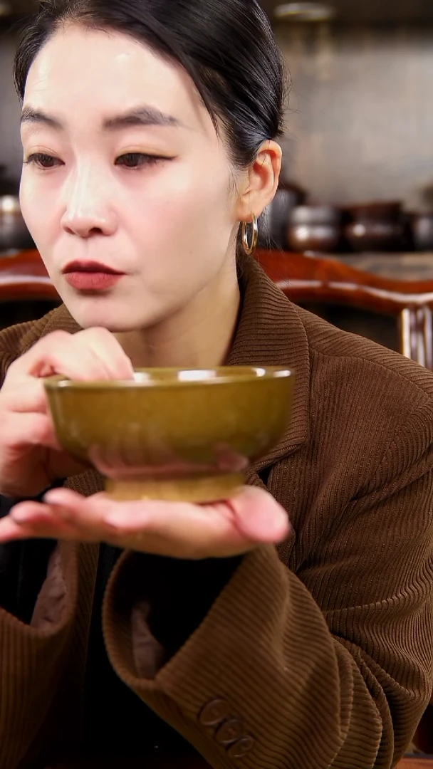 鳝鱼黄碗2个原矿釉