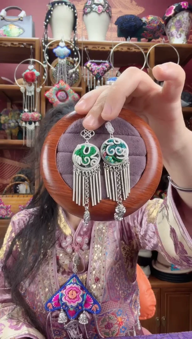 刺绣耳环2甜甜家