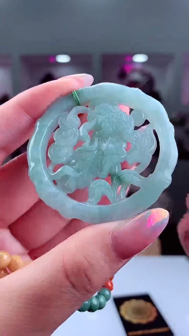 定制翡翠18K金镶嵌天然翡翠（拍一发一）