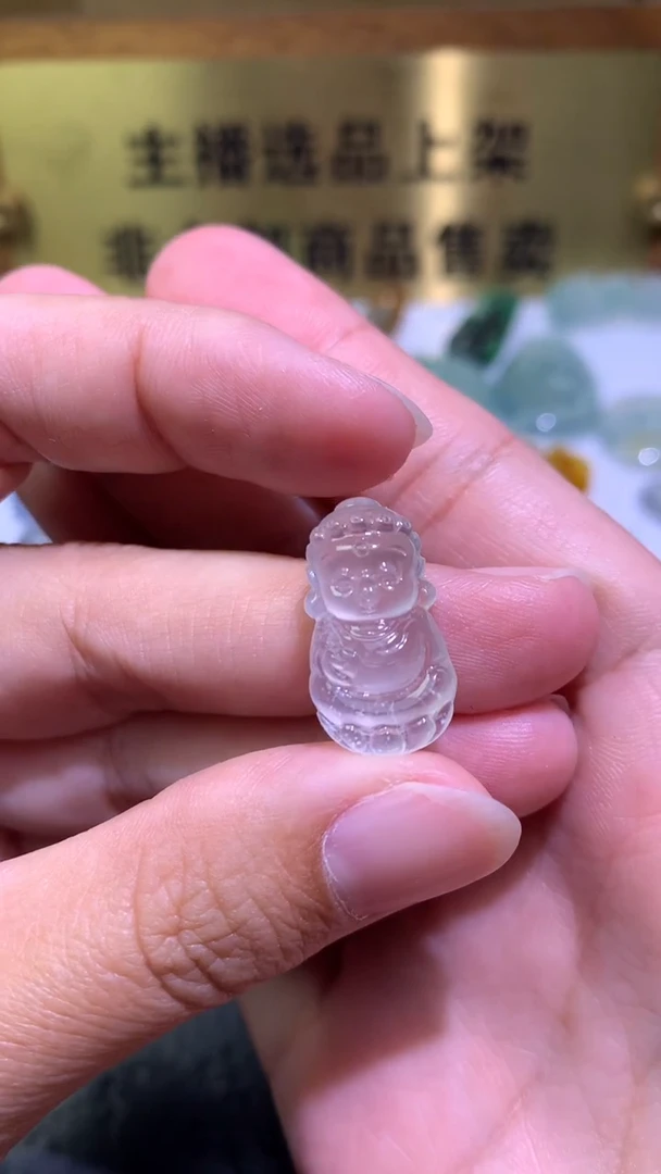 未镶嵌定制翡翠不****。毛货