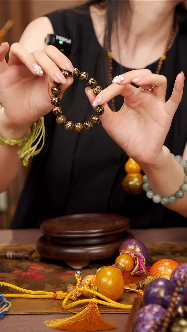 263易林精工手串-----188