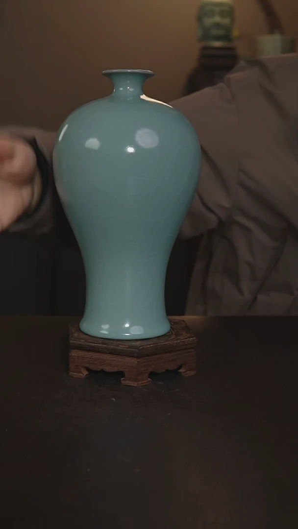 摆件瓷仿古手工梅瓶