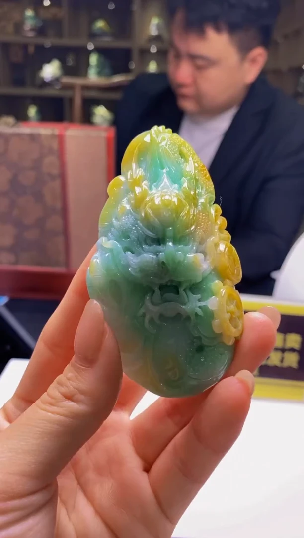 【闪购商品】定制翡翠未镶嵌闪购毛货链接LYH099999