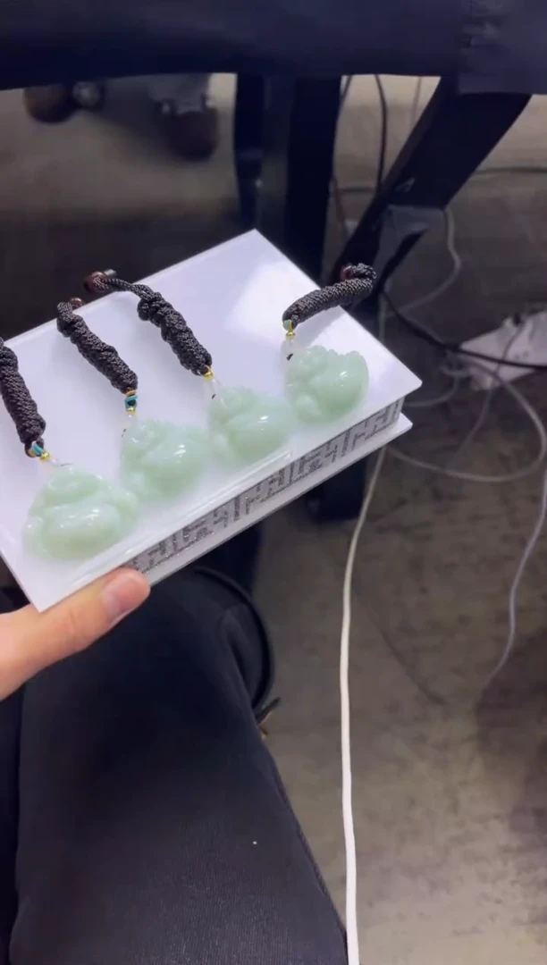 颈饰未镶嵌翡翠B237 /多样性发一件/配绳子