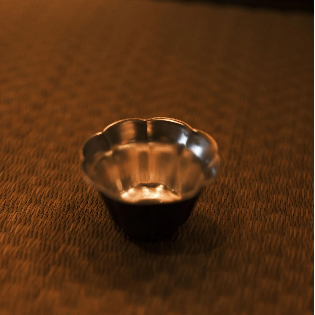 【小田甄陶】银釉八瓣杯（雲由S0395）