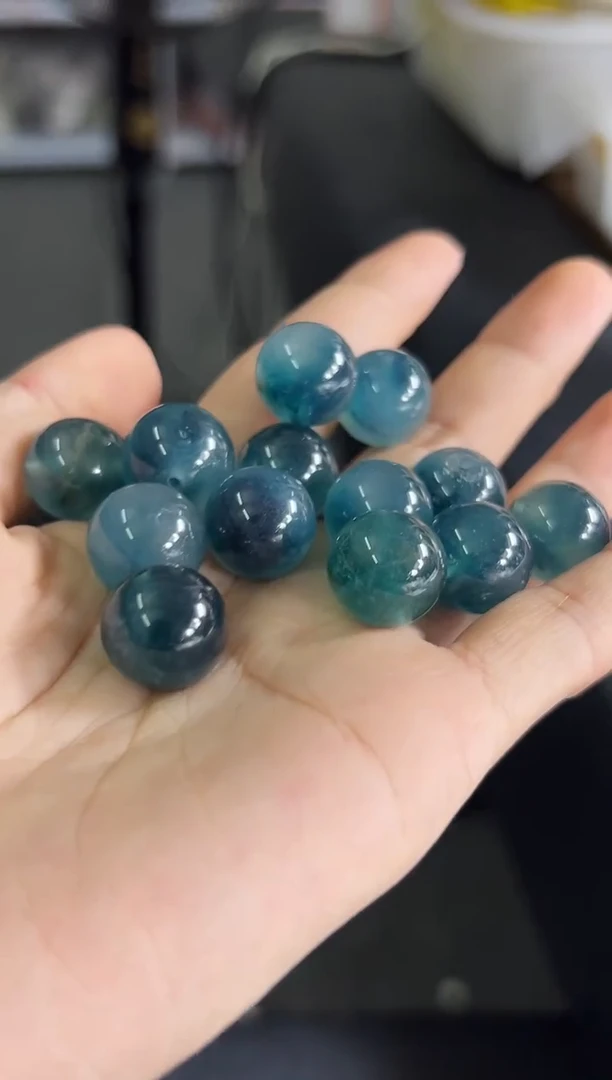 未镶嵌颈饰玛瑙/玉髓W504老蓝水飘花14mm*3颗