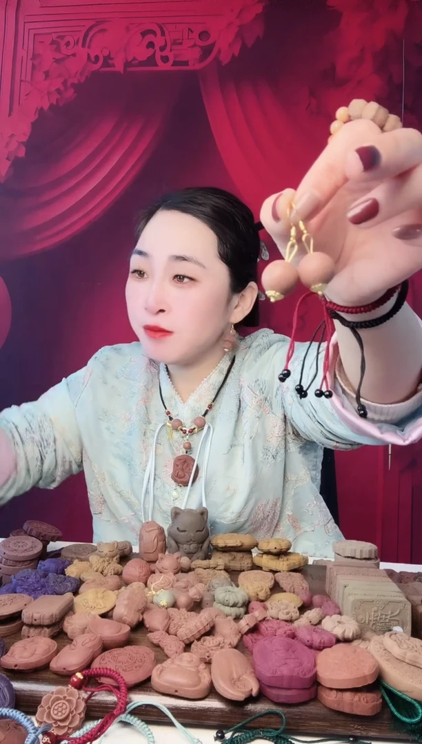 【闪购商品】泥塑安心玫瑰耳环