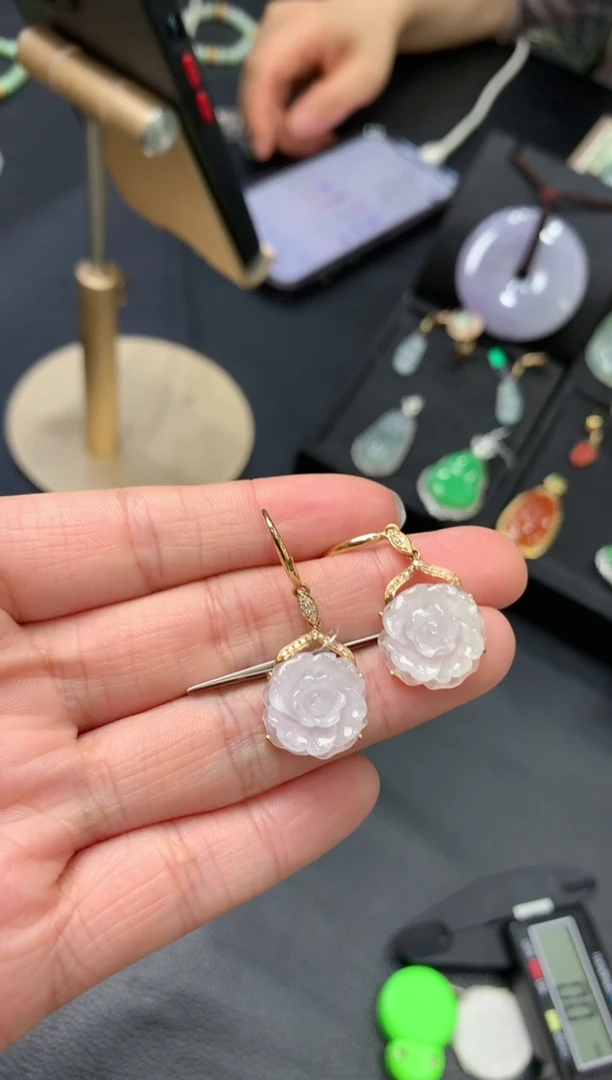 【闪购商品】翡翠耳饰18K金镶嵌耳环