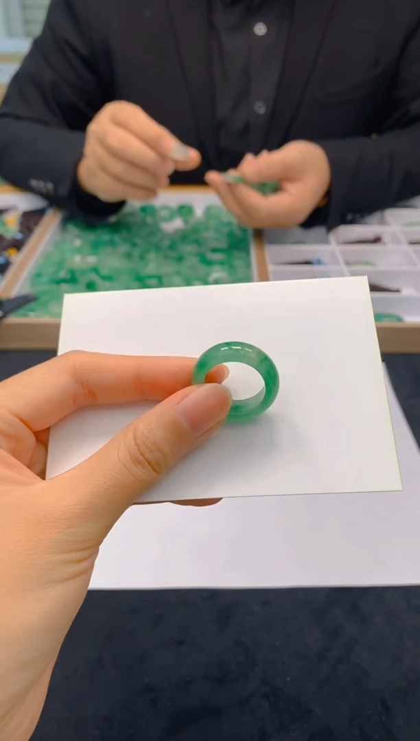 【闪购商品】石英质玉戒指未镶嵌013