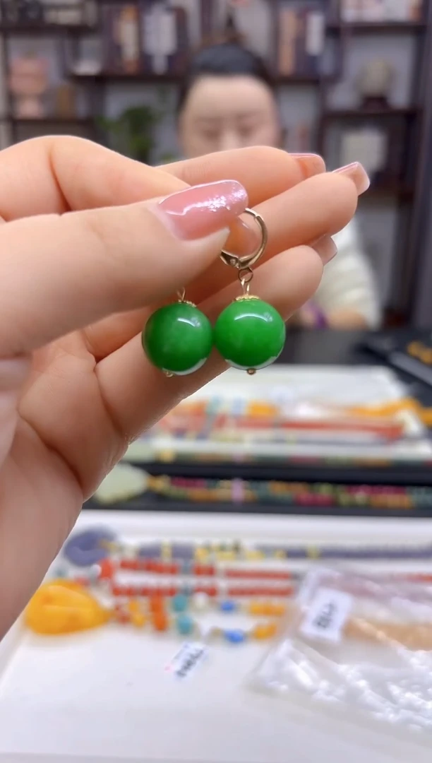 【闪购商品】翡翠耳饰14K金镶嵌耳扣E662