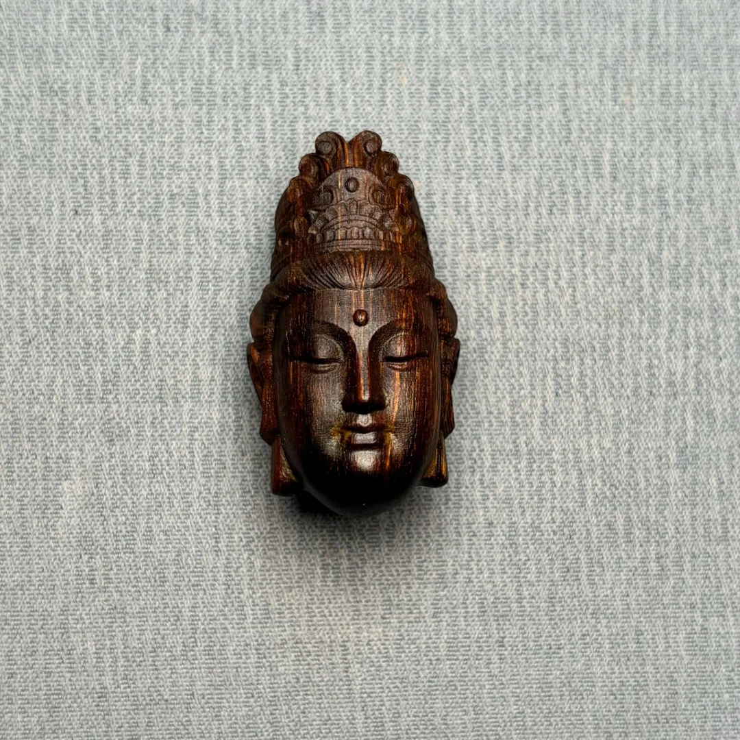 YDJ105 沉香雕刻观音头吊坠 多样性发一件