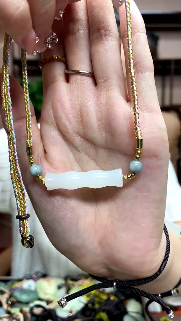【闪购商品】岫玉吊坠未镶嵌·