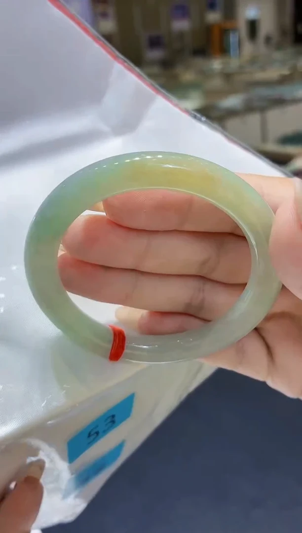 未镶嵌手镯翡翠翡翠手镯