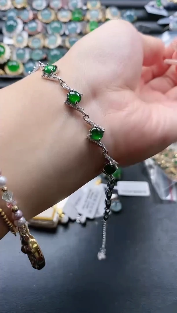 【闪购商品】翡翠戒指银S925镶嵌51511