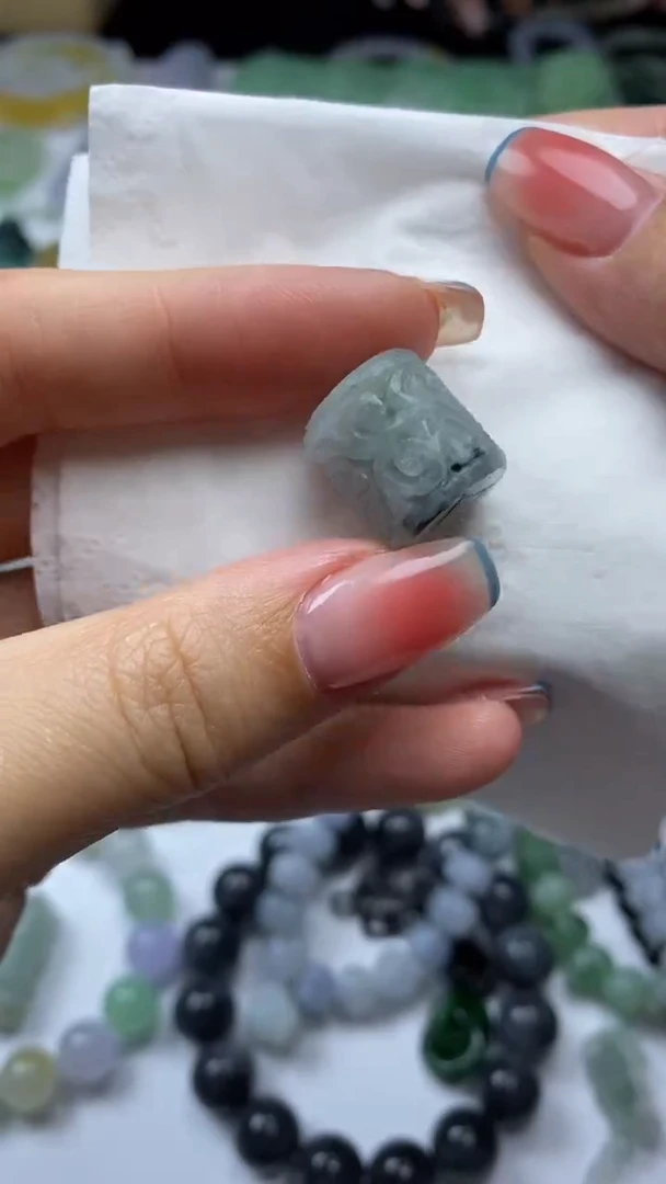 未镶嵌定制翡翠毛货定制不退不换