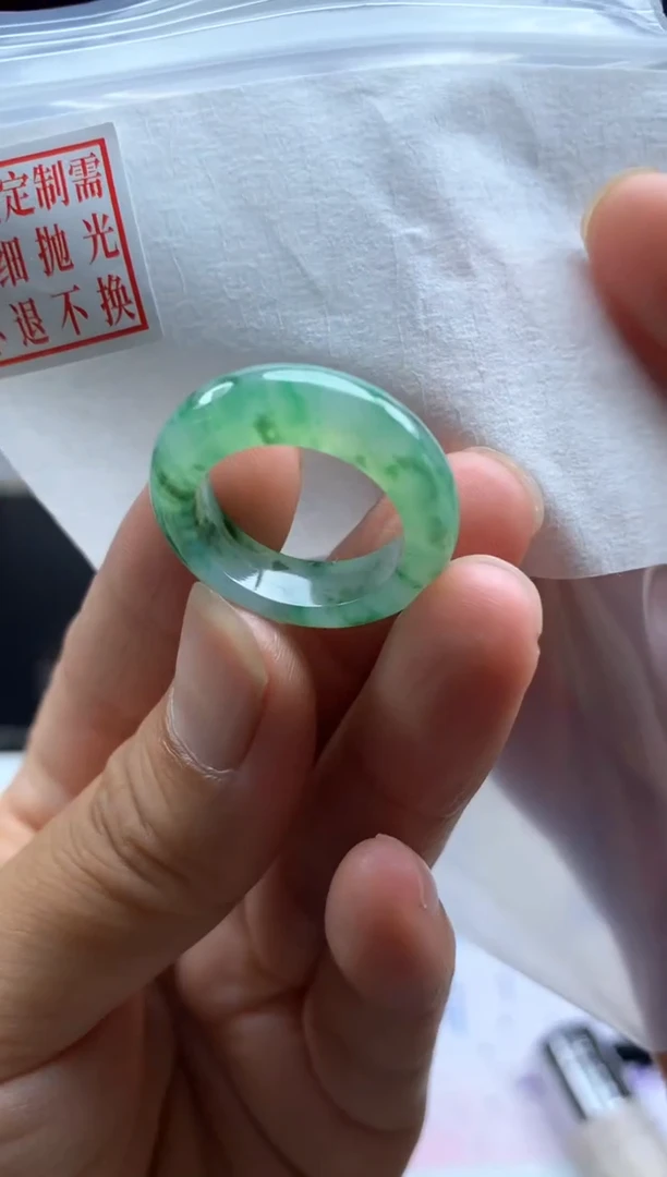 未镶嵌定制翡翠毛货需精细抛光戒圈14 #