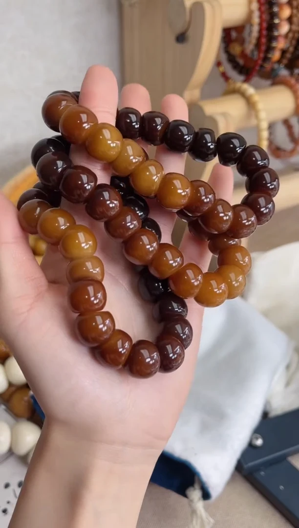 菩提根/象牙果手串渐变焦糖玉化蒜瓣大肠14手串